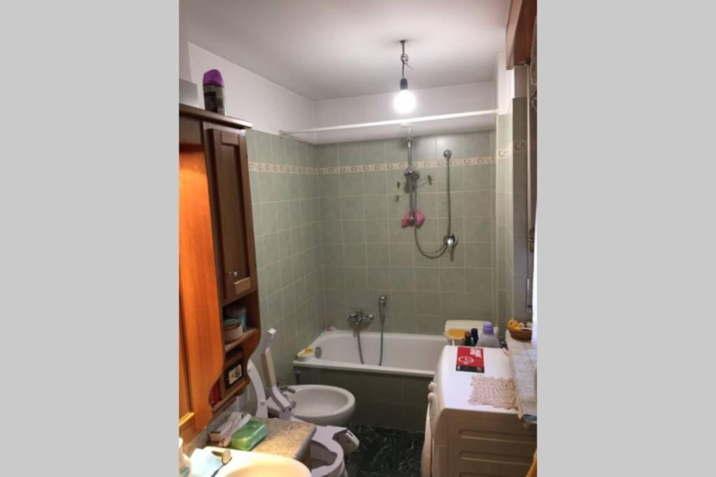 Appartamento Con Parcheggio Pubblico Sotto Casa Сент-Винсент Экстерьер фото
