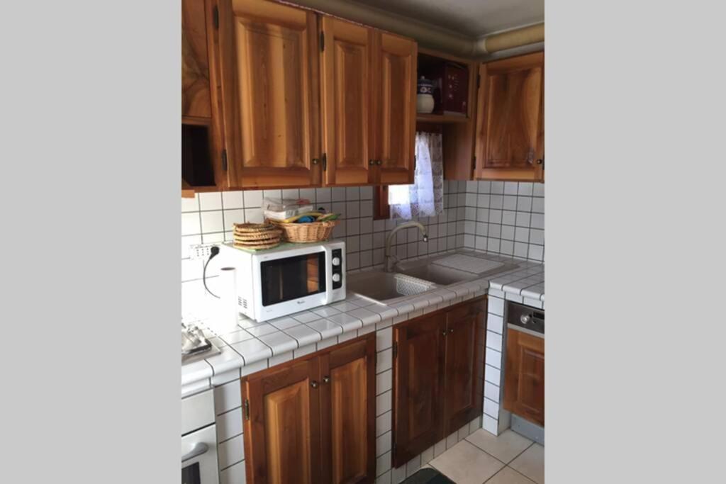 Appartamento Con Parcheggio Pubblico Sotto Casa Сент-Винсент Экстерьер фото