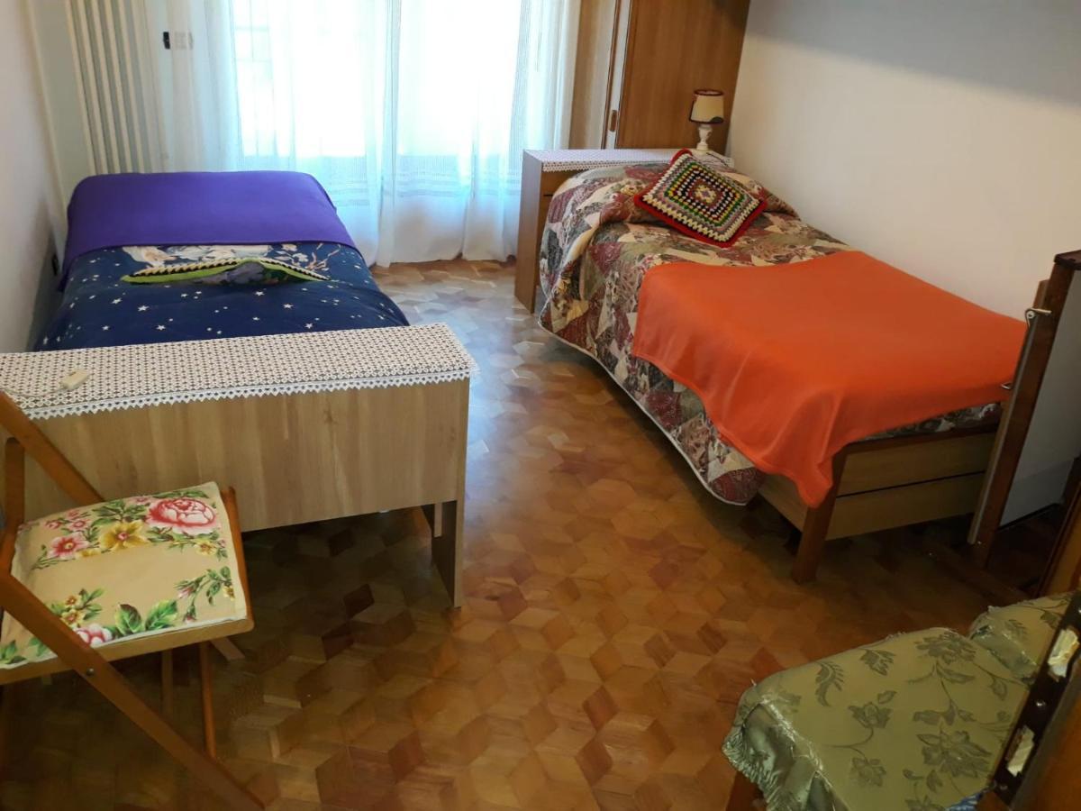 Appartamento Con Parcheggio Pubblico Sotto Casa Сент-Винсент Экстерьер фото